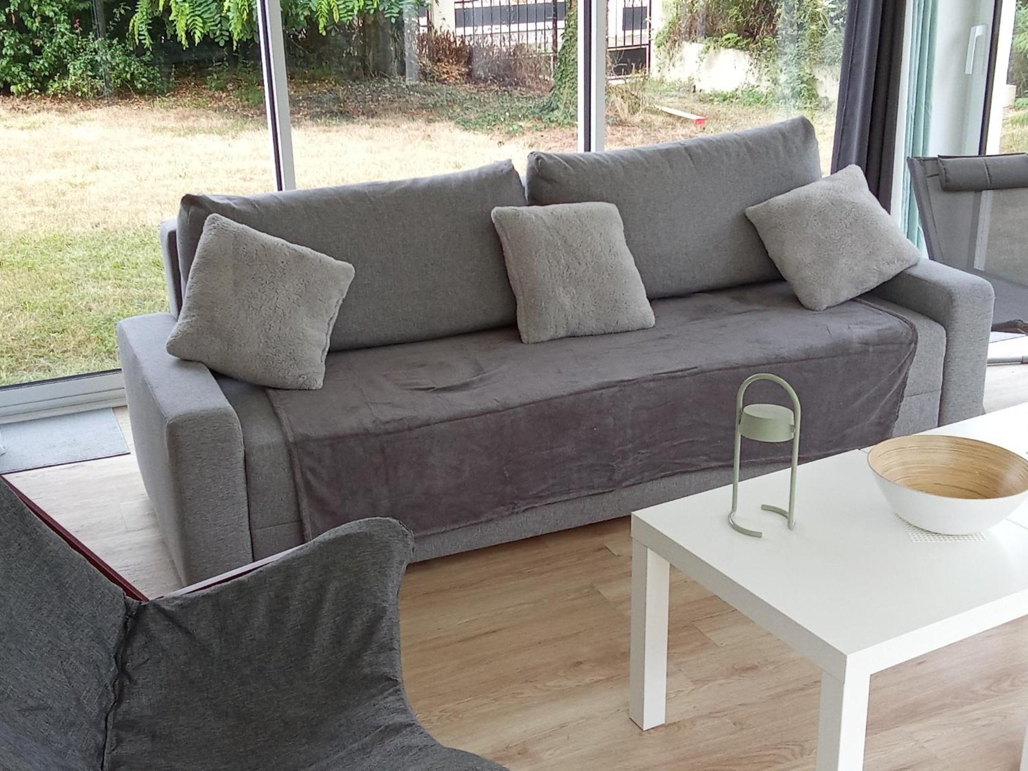 Charmant Loft Avec Jardin Pres Du Centre Ville Amboise Exterior photo